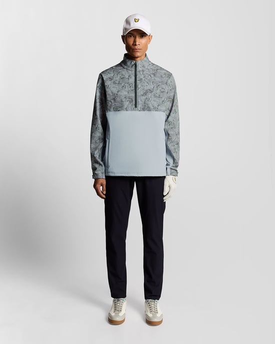 Lyle & Scott Golf Windproof 1/4 Zip Jacket - Grey - Image 2
