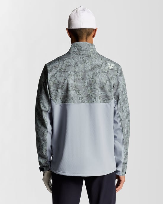 Lyle & Scott Golf Windproof 1/4 Zip Jacket - Grey - Image 4
