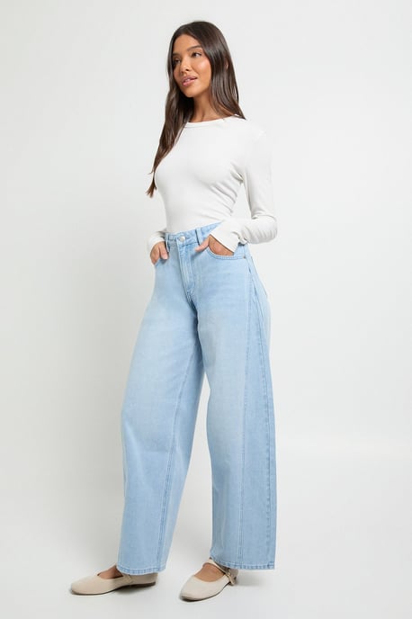 Mid Waist Twisted Seam Barrel Leg Jean - Image 3