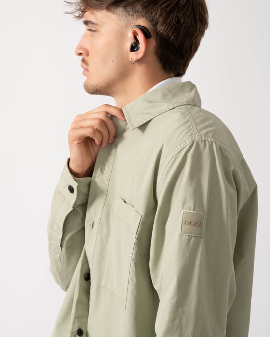 Locky 2 Locky 2 Overshirt in Light Grey - Image 2