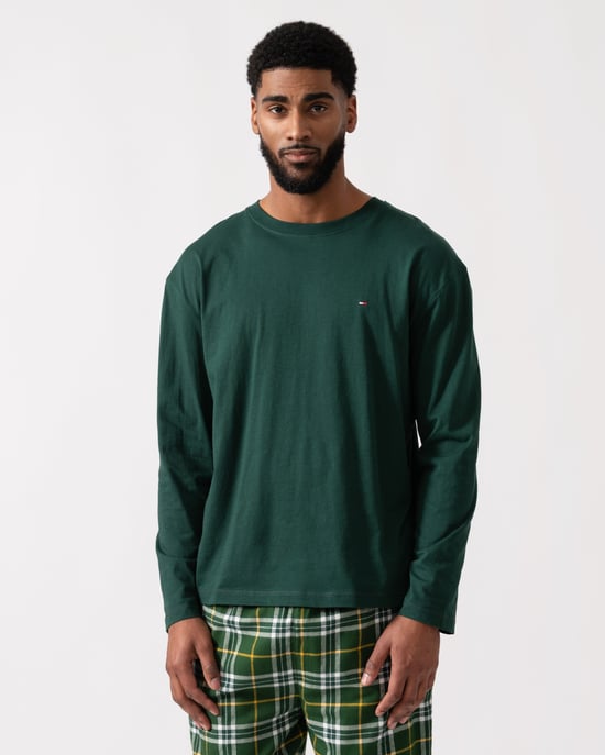 Relaxed Long Sleeve Pyjama Set in Dark Green - Image 4