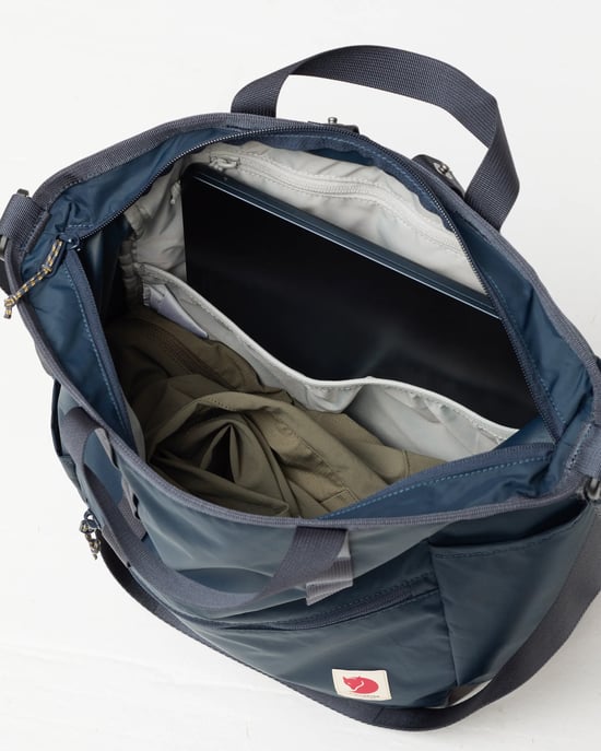 High Coast High Coast Unisex Totepack Totepack in Dark Blue - Image 6