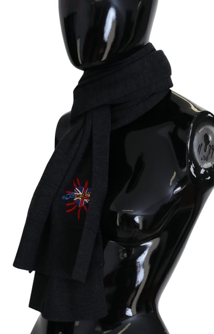 Black Sacred Heart #DGLovesLondon Wrap Scarf - Image 2
