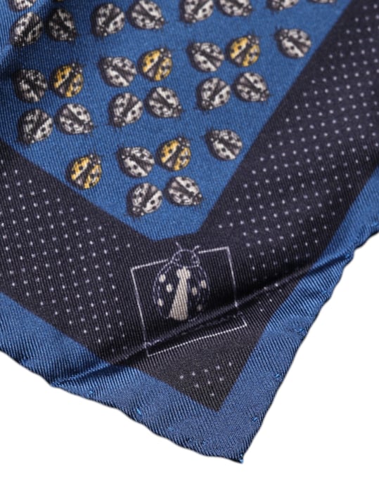 Blå Nyckelpiga Silkesfyrkantig Näsduksscarf - Image 3