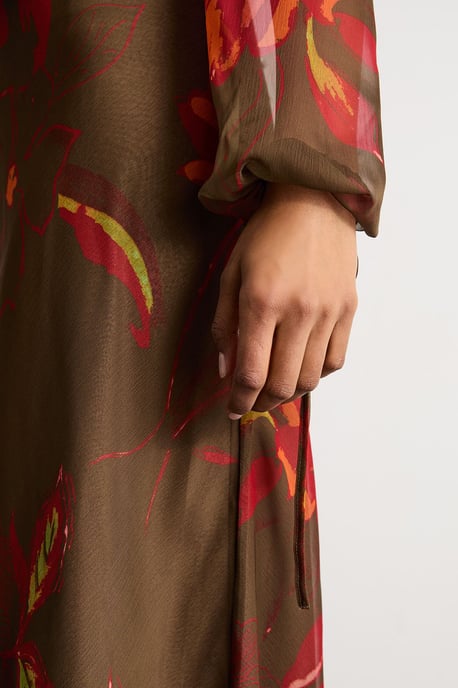 Printed Shoulder Pad V Neck Tie Detail Midi Dress - Image 4