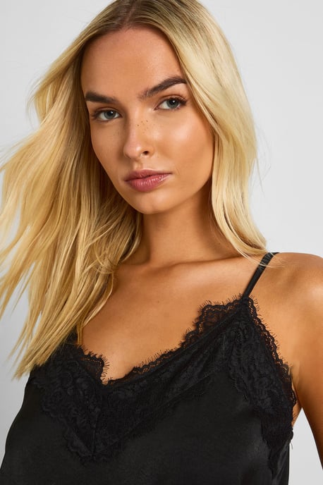 Eyelash Lace Trim Satin Cami & Shorts Pyjama Set - Image 4