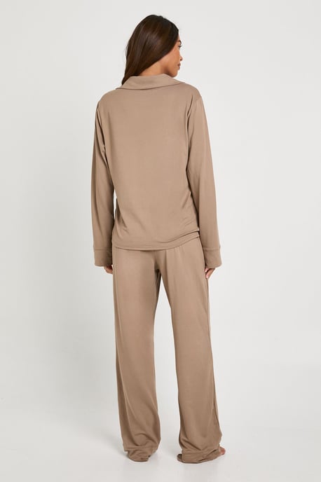 Soft Touch Button Through Shirt and Trouser Pyjama Set - Image 2