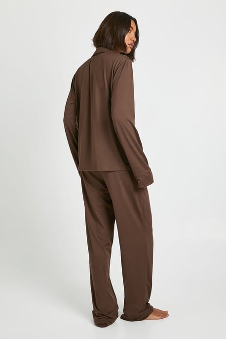 Tall Soft Touch Button Through Shirt and Trouser Pyjama Set - Image 2