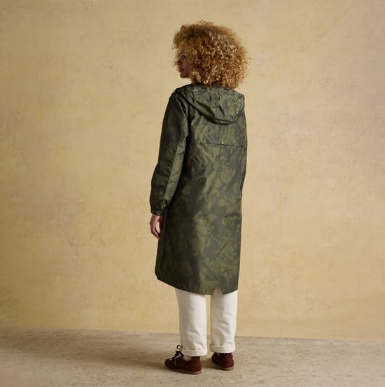Joules Holkham Waterproof Packable Raincoat With Hood Green - Image 2
