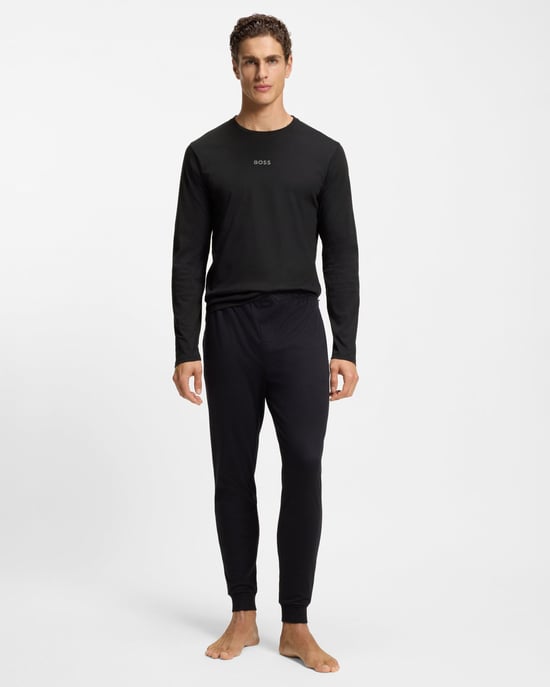 Lang Pyjama Set in Zwart - Image 1