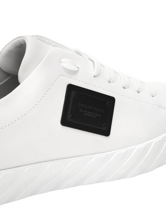 Lo-Top Sneakers Placca - Image 2