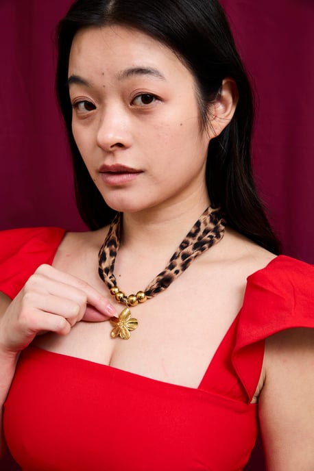 Fabric Necklace With Gold Plated Flower Pendant - Image 2