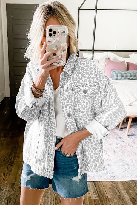 Oversized Leopard Print Denim Jacket - Image 3