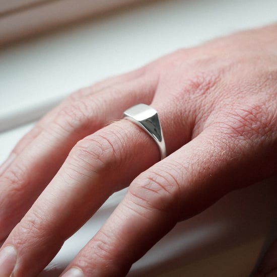 Gent's Sterling Silver Oval Signet Ring - Image 4