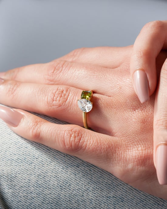 18ct Gold Plated Sterling Silver White And Peridot Toi Et Moi CZ Ring - Image 4