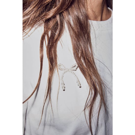 Haute L'Amitié Haute l’amitié pearl bow tee strikjes - Image 2