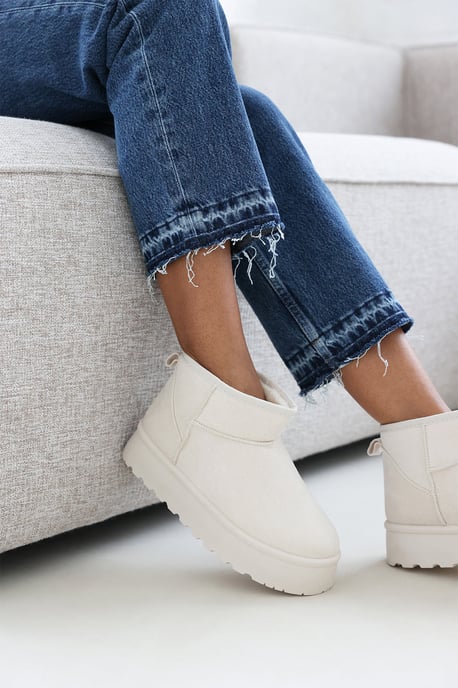 Wheres That From Womens 'Eveline' Platform Fur Lining Ankle Boots - Image 2