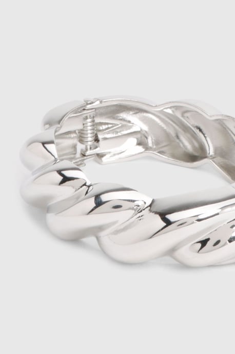 Twist Detail Snap Bangle - Image 3