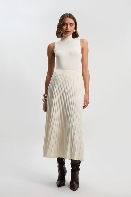 High Waisted Textured Knit Full Maxi Skirt - Image 2