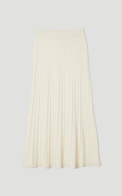 High Waisted Textured Knit Full Maxi Skirt - Image 4