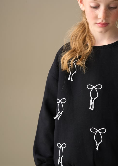 Imogen Embroidered Bow Sweat - Image 3