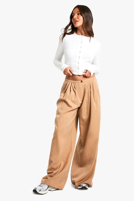 Pleated Woven Wide Leg Trouser - Image 3