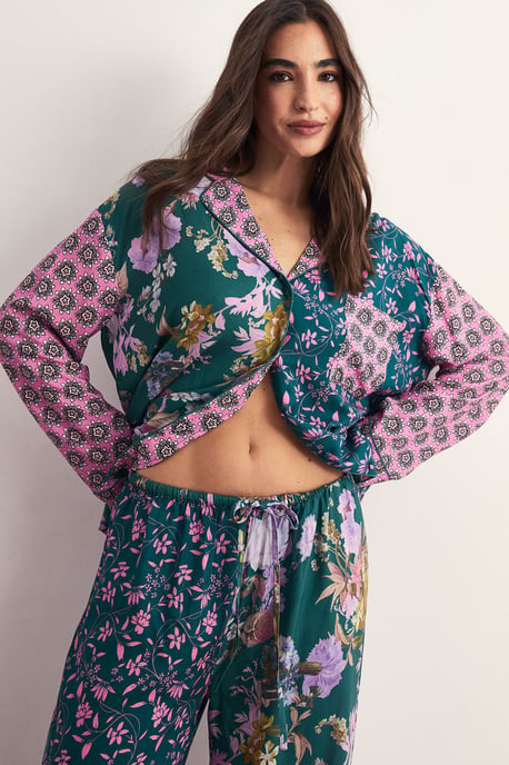 Floral Splice Print Trouser Pajama Set - Image 3