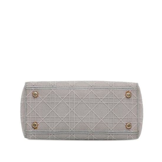 Lady Handbag With Charm - Image 4