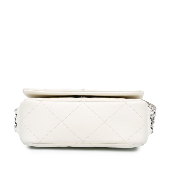 Chanel 19 Heuptas - Image 3