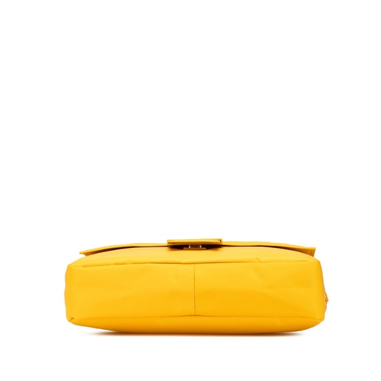 Handtas Gele Fendi Logo - Image 3