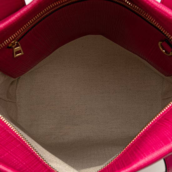 Anagram Tote Embossed Logo - Image 4