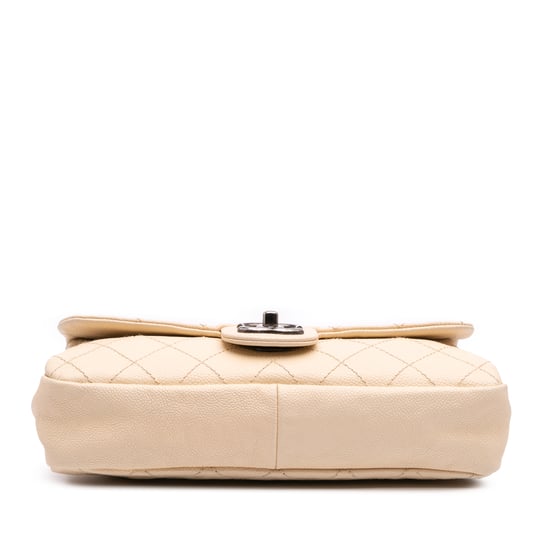 Classic Flap Small Chain Bag - Image 3