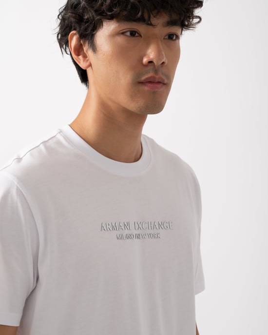 U0002 met Tonal Milano/New York Logo T-Shirt in Wit - Image 2