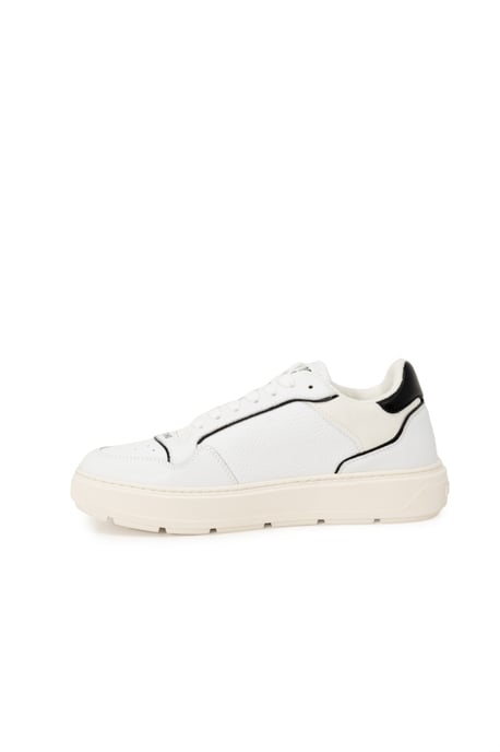 Hart Patch Sneakers - Image 3