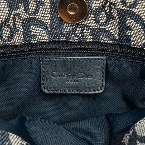 Book Tote Logo - Image 6