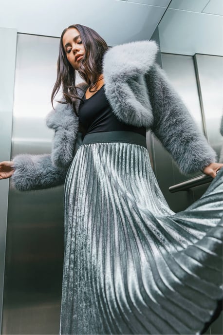 Petite Cropped Fur Coat - Image 3