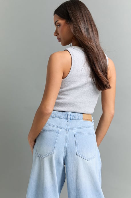 Petite Mid Waist Twisted Seam Barrel Leg Jean - Image 4