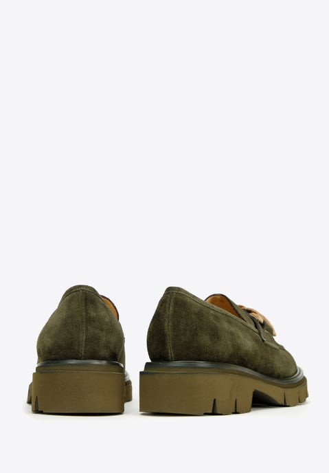 Wittchen Dames Suède Loafers met Decoratieve Ketting op Platform Donkergroen - Image 3