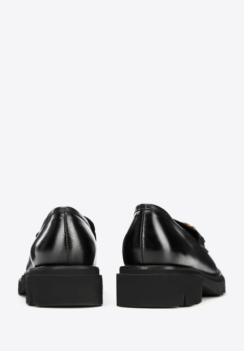 Wittchen Dames Leren Mocassins met Decoratieve Ketting op Platform Zwart - Image 3