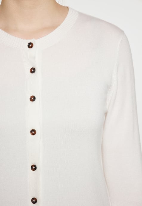 RISA Cardigan women off-white - Image 3