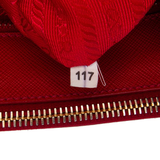 Galleria Tote Saffiano Leather - Image 6
