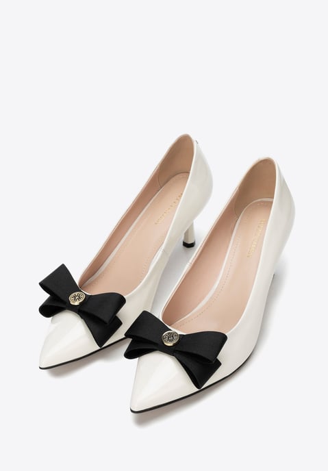 Wittchen Women's Leather Pumps with Bow Cream and Black Natural Leather - Image 3