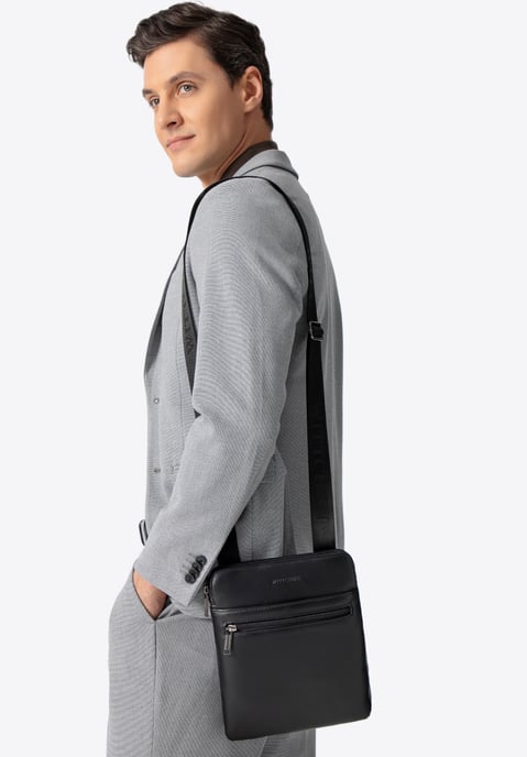 Wittchen Men's Messenger Bag in Imitation Leather Black - Image 1