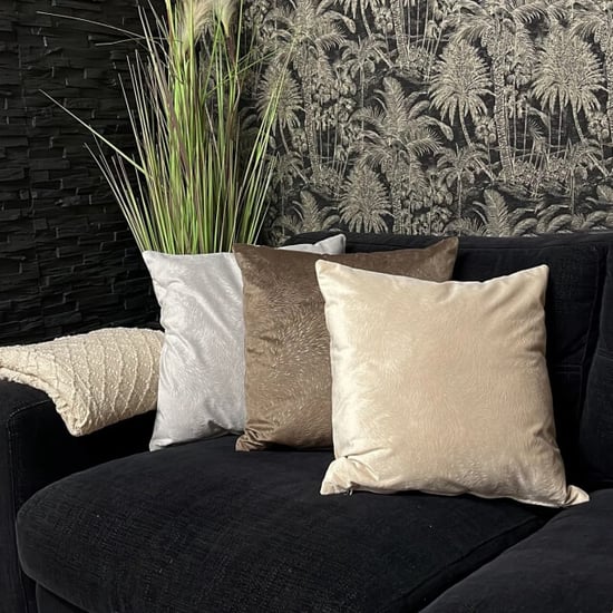 Gek op kussens! Sierkussen velvet chic beige | 45 x 45 cm | velvet/polyester - Image 2