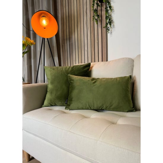 Gek op kussens! Sierkussen velvet olijf long | 30 x 50 cm | velvet/polyester - Image 2
