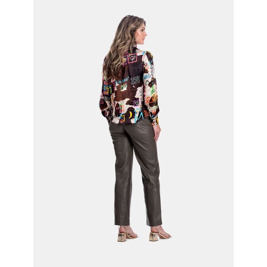 Mucho Gusto Blouse vinci met koeienprint en graffiti illustraties - Image 5