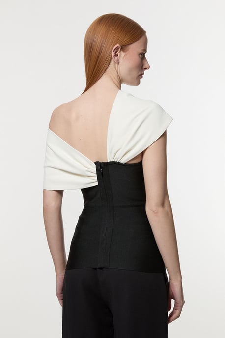 Figure Form Bandage Knit Asymmetric Strap Top - Image 5