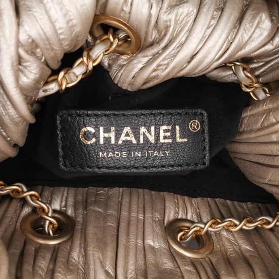 Pleated Leather Backpack Chain Detail - Image 5