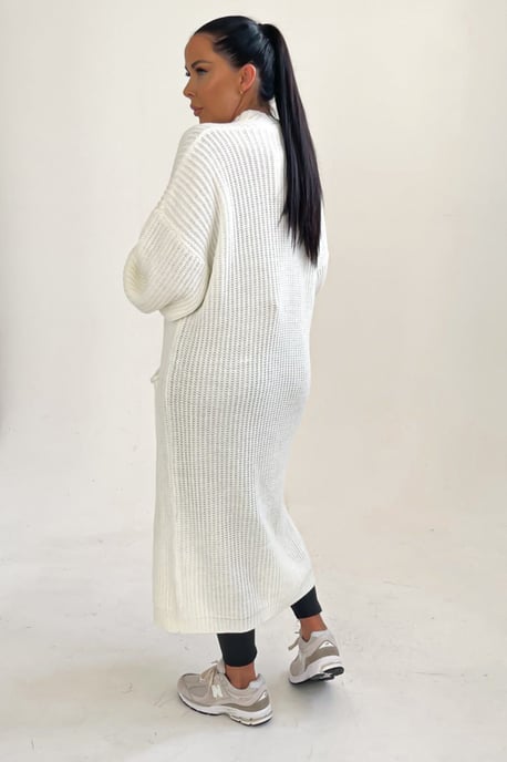 Knitted Long Sleeve Pocket Detail Ribbed Cardigan - Image 3