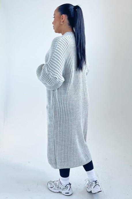 Knitted Long Sleeve Pocket Detail Ribbed Cardigan - Image 2